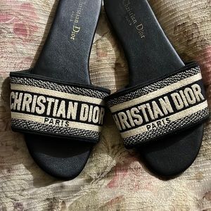 DIOR DWAY SLIDE